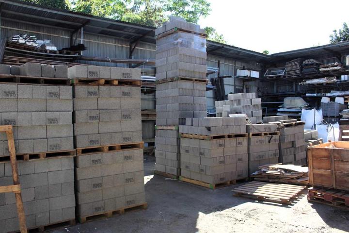 Vente d'accessoires de maçonnerie Le Tampon