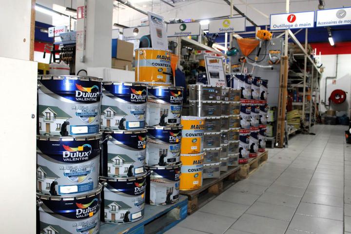 Matériaux de peinture Le Tampon