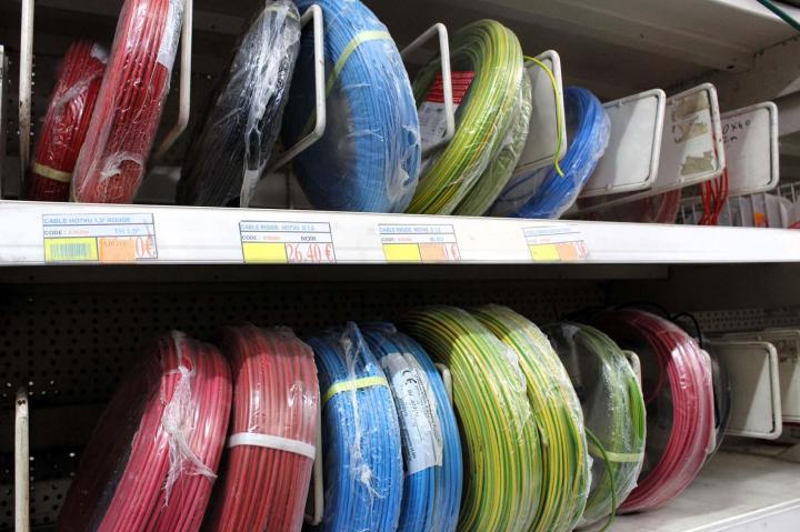 Vente de matériel d'éléctricité Le Tampon