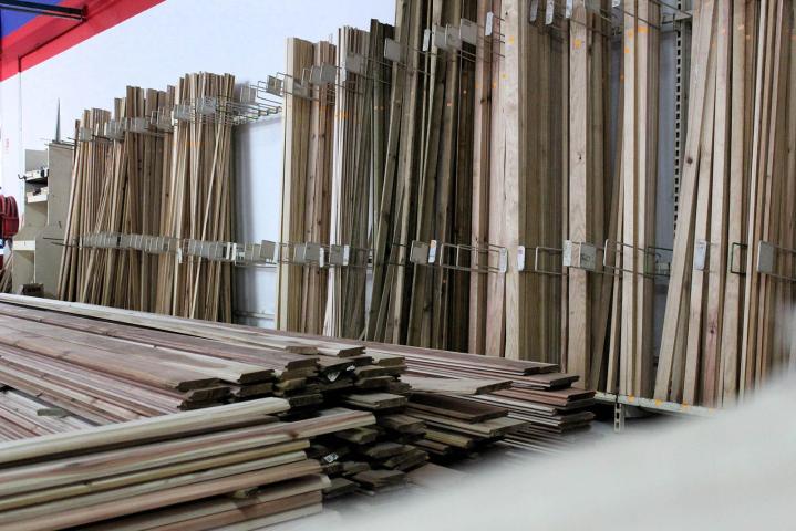 Quincaillerie pour l’achat de matériel de peinture Le Tampon